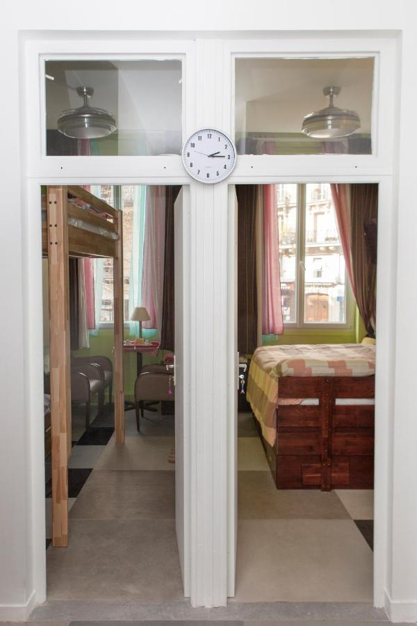 Bed and Breakfast Club246 Paris Saint Martin Exterior foto